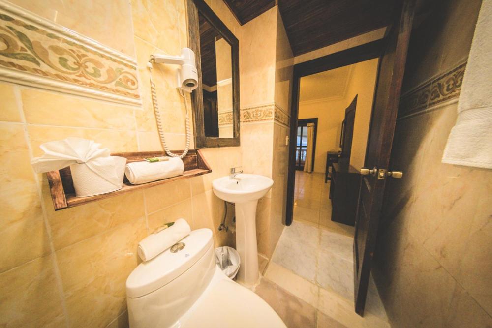Hotel Capri House 3*