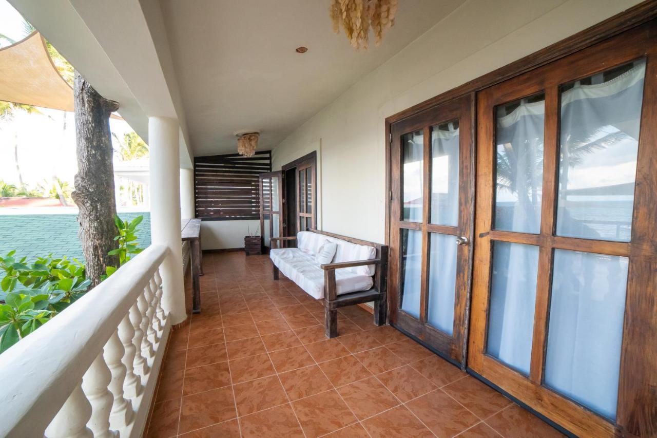 Capri House Hotel
