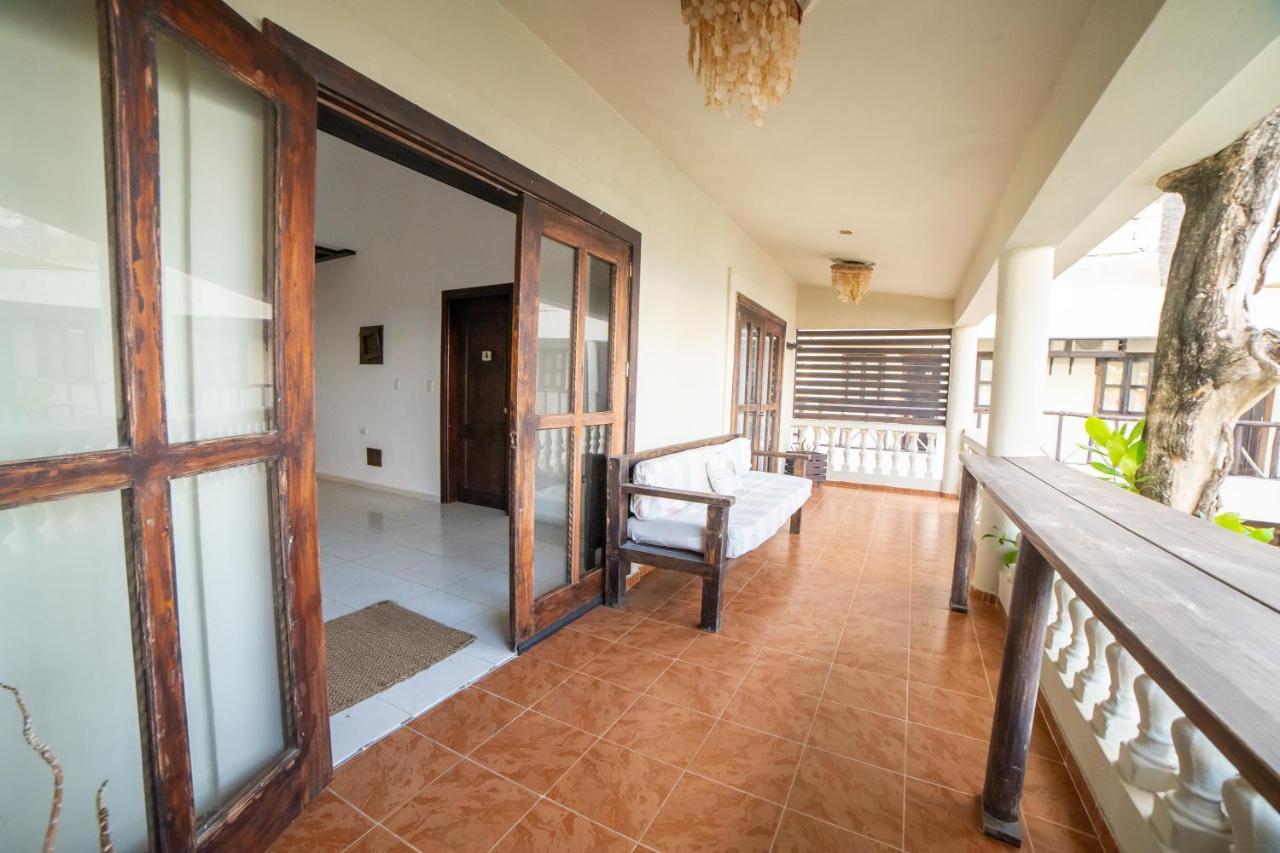 Capri House Hotel